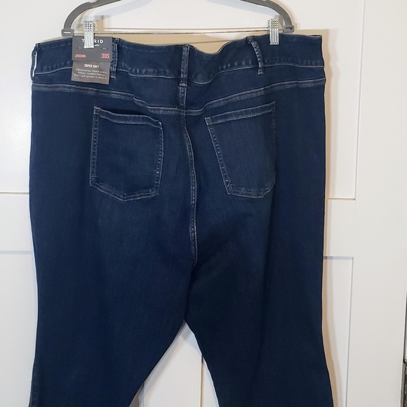 Torrid Hi-Rise Super Soft Jegging Jeans Distressed New With Tags Size 30… - Picture 12 of 16